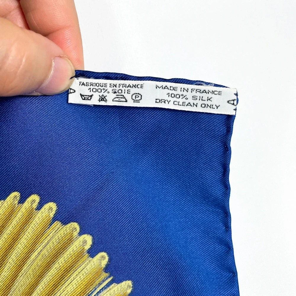 Hermes Paris Poste‎ et Cavalerie Silk Scarf Royal Blue Red Gold 35